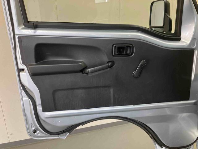 ハイゼットトラックスタンダードＳＡIIIｔ／４ＷＤ／５ＭＴＡＭ／ＦＭラジオ　マニュアルエアコン　パワステ　三方開（三重県）の中古車