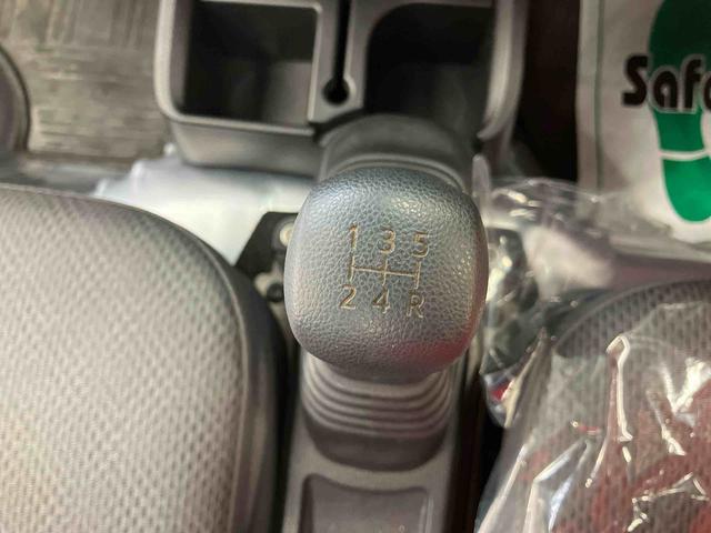 ハイゼットトラックスタンダードＳＡIIIｔ／４ＷＤ／５ＭＴＡＭ／ＦＭラジオ　マニュアルエアコン　パワステ　三方開（三重県）の中古車
