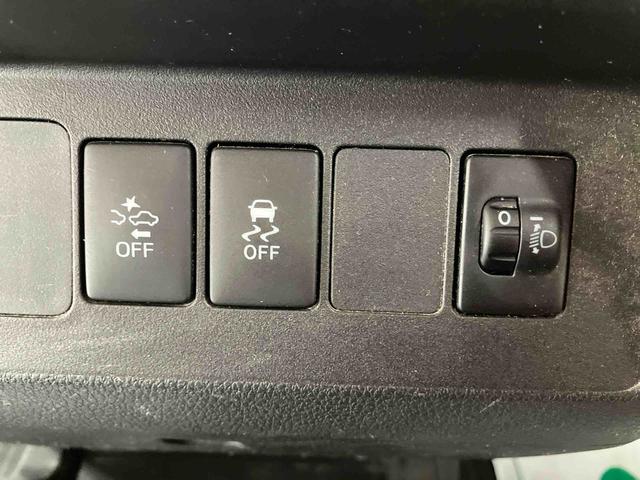 ハイゼットトラックスタンダードＳＡIIIｔ／４ＷＤ／５ＭＴＡＭ／ＦＭラジオ　マニュアルエアコン　パワステ　三方開（三重県）の中古車