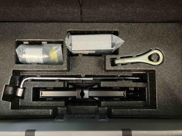 タフトＧ　クロムベンチャー／ナビ／バックモニター／ドラレコナビ　バックモニター　ドライブレコーダー　オートエアコン　キーフリー　スマートアシスト　電動パーキングブレーキ　前席シートヒーター　スカイフィールトップ　シルバー　メッキ（三重県）の中古車