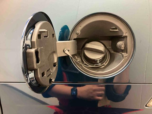 タントカスタムRS/ターボ/ナビ/パノラマモニター/ドラレコターボ車 ナビ パノラマモニター ドライブレコーダー ETC 両側パワースライドドア イージークローザー プッシュボタンスタート インパネシフト 運転席ロングスライドシート シートヒーター クルコン(三重県)の中古車