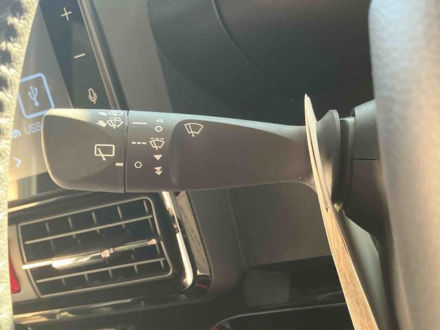 タントカスタムRS/ターボ/両側パワースライドドア/充実装備ターボ車 ディスプレイオーディオ バックモニター プッシュボタンスタート インパネシフト キーフリー 電動パーキングブレーキ シートヒーター オートエアコン イージークローザー スマートアシスト(三重県)の中古車