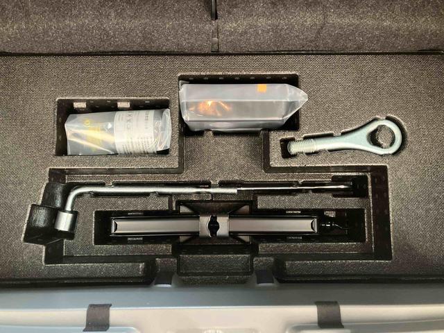 タフトＧ　ダーククロムベンチャー／ナビ／バックモニター／ドラレコナビ　バックモニター　ドライブレコーダー　オートエアコン　インパネシフト　電動パーキングブレーキ　シートヒーター　スマートアシスト　ダークシルバー加飾　ダーククロムパーツ　スカイフィールトップ（三重県）の中古車