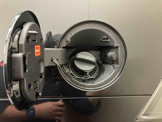 タントカスタムRS/ターボ/ナビ/バックモニター/ドラレコ/ETCナビ バックモニター ドライブレコーダー ETC 両側パワースライドドア プッシュボタンスタート キーフリー シートヒーター オートエアコン テレビ LED イージークローザー オートハイビーム(三重県)の中古車