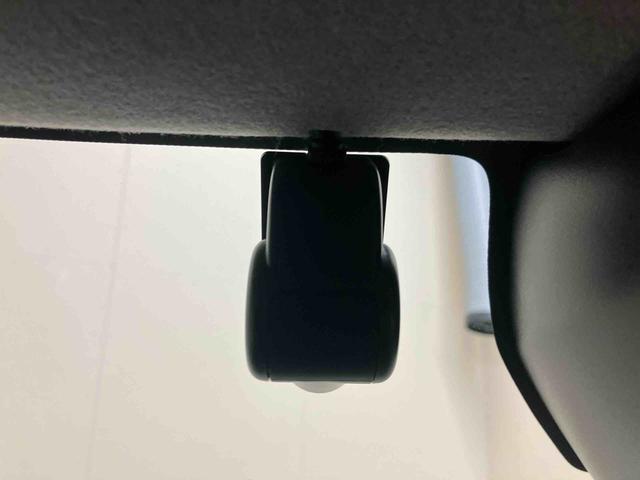 タントＸ／ナビ／バックモニター／ドラレコ／両側パワースライドドア両側パワースライドドア　ナビ　バックモニター　ドライブレコーダー　運転席ロングスライドシート　前席シートヒーター　インパネシフト　キーフリー　足踏式パーキングブレーキ　ミラクルオープンドア（三重県）の中古車