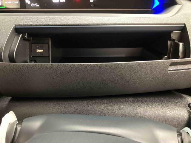 タントカスタムＸ／両側パワースライドドア／ディスプレイオーディオ両側パワースライドドア　イージークローザー　ディスプレイオーディオ　バックモニター　プッシュボタンスタート　キーフリー　電動パーキングブレーキ　ＬＥＤ　前席シートヒーター　オートハイビーム（三重県）の中古車