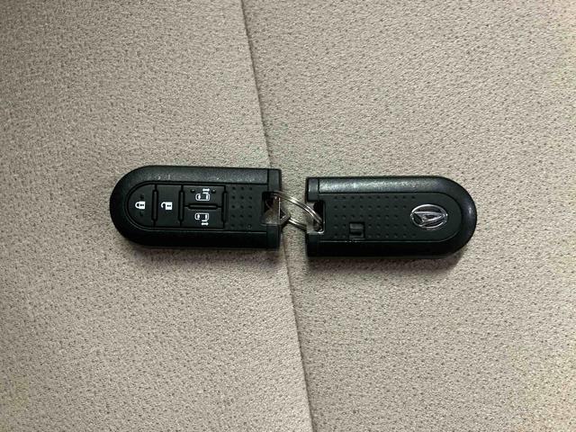 ムーヴキャンバスＸメイクアップリミテッド　ＳＡIII／両側電動スライドドアナビ　パノラマモニター　ドライブレコーダー　両側電動スライドドア　プッシュボタンスタート　足踏み式パーキングブレーキ　キーフリー　オートエアコン　スマートアシスト　２トーン（三重県）の中古車