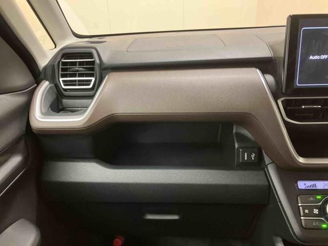 ムーヴＧ／左側パワースライドドア／ディスプレイオーディオバックモニター　ディスプレイオーディオ　Ｑｉワイヤレス充電機能　ＨＤＭＩソケット　左側パワースライドドア　オートエアコン　プッシュボタンスタート　キーフリー　電動パーキングブレーキ　アルミホイール（三重県）の中古車