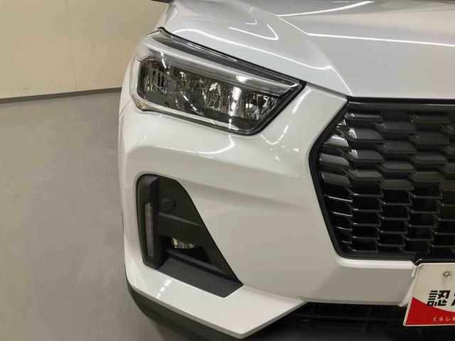 ロッキープレミアムＧ　ＨＥＶ／ハイブリッド／１２００ｃｃ／５人乗りナビ　バックモニター　ドライブレコーダー　プッシュボタンスタート　電動パーキングブレーキ　キーフリー　オートエアコン　アクティブマルチインフォメーションメーター　ＬＥＤ　シーケンシャル　リヤフォグ（三重県）の中古車