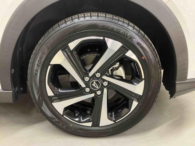 ロッキープレミアムＧ　ＨＥＶ／ハイブリッド／１２００ｃｃ／５人乗りナビ　バックモニター　ドライブレコーダー　プッシュボタンスタート　電動パーキングブレーキ　キーフリー　オートエアコン　アクティブマルチインフォメーションメーター　ＬＥＤ　シーケンシャル　リヤフォグ（三重県）の中古車