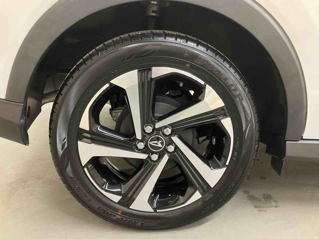 ロッキープレミアムＧ　ＨＥＶ／ハイブリッド／１２００ｃｃ／５人乗りナビ　バックモニター　ドライブレコーダー　プッシュボタンスタート　電動パーキングブレーキ　キーフリー　オートエアコン　アクティブマルチインフォメーションメーター　ＬＥＤ　シーケンシャル　リヤフォグ（三重県）の中古車