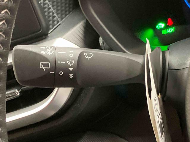 ロッキープレミアムＧ　ＨＥＶ／ハイブリッド／１２００ｃｃ／５人乗りナビ　バックモニター　ドライブレコーダー　プッシュボタンスタート　電動パーキングブレーキ　キーフリー　オートエアコン　アクティブマルチインフォメーションメーター　ＬＥＤ　シーケンシャル　リヤフォグ（三重県）の中古車