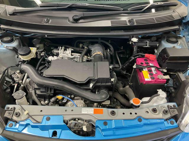 パッソＸ　ＬパッケージＳ／１０００ｃｃナビ　バックモニター　衝突被害軽減ブレーキ　クリアランスソナー　電動ドアミラー　パワーウィンドウ　プッシュボタンスタート　キーフリー　オートエアコン　１０００ｃｃ　５人乗り　マット　バイザー（三重県）の中古車