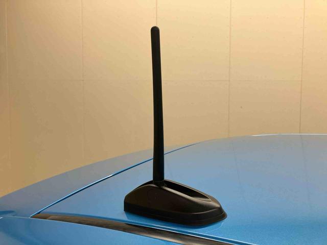 パッソＸ　ＬパッケージＳ／１０００ｃｃナビ　バックモニター　衝突被害軽減ブレーキ　クリアランスソナー　電動ドアミラー　パワーウィンドウ　プッシュボタンスタート　キーフリー　オートエアコン　１０００ｃｃ　５人乗り　マット　バイザー（三重県）の中古車