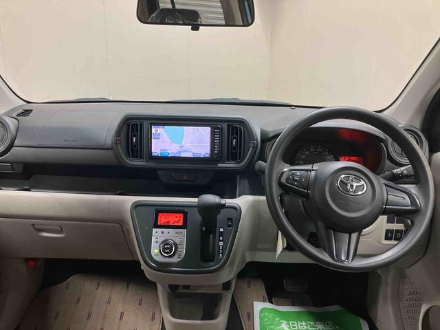 パッソＸ　ＬパッケージＳ／１０００ｃｃナビ　バックモニター　衝突被害軽減ブレーキ　クリアランスソナー　電動ドアミラー　パワーウィンドウ　プッシュボタンスタート　キーフリー　オートエアコン　１０００ｃｃ　５人乗り　マット　バイザー（三重県）の中古車