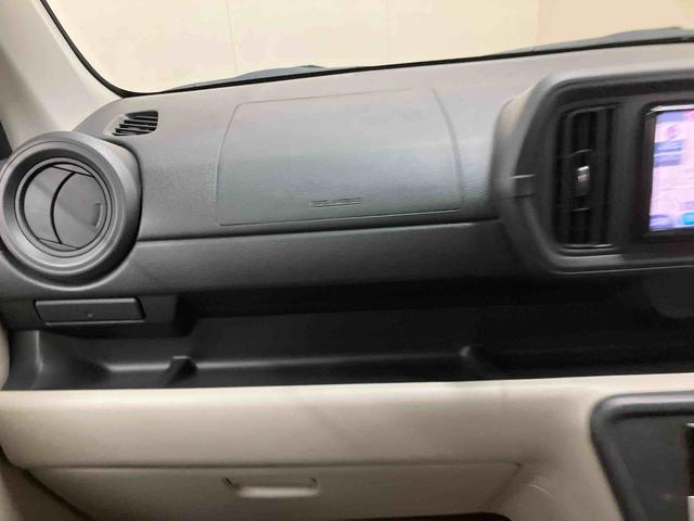 パッソＸ　ＬパッケージＳ／１０００ｃｃナビ　バックモニター　衝突被害軽減ブレーキ　クリアランスソナー　電動ドアミラー　パワーウィンドウ　プッシュボタンスタート　キーフリー　オートエアコン　１０００ｃｃ　５人乗り　マット　バイザー（三重県）の中古車