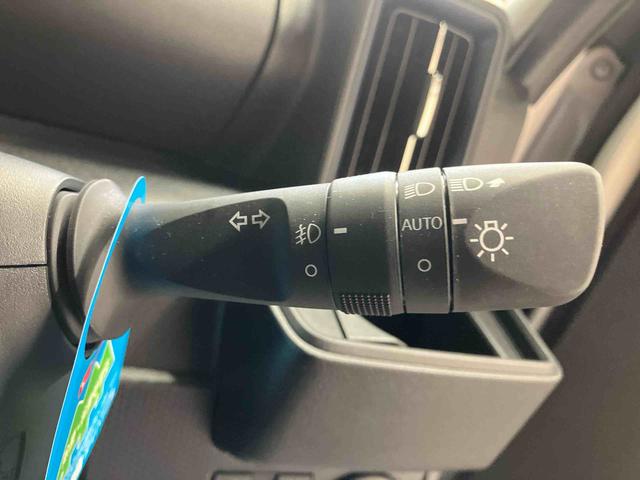 タントカスタムＸ／両側パワースライドドア／ディスプレイオーディオディスプレイオーディオ　パノラマモニター　両側パワースライドドア　コーナーセンサー　オートハイビーム　シートヒーター　プッシュボタンスタート　キーフリー　電動パーキングブレーキ　ミラクルオープンドア（三重県）の中古車