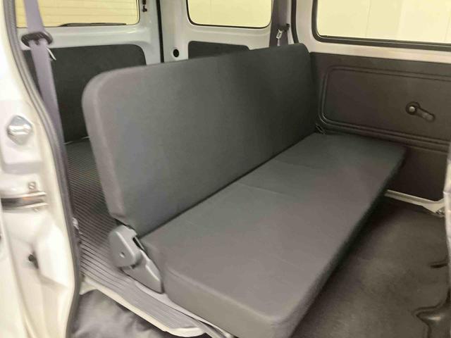 ハイゼットカーゴデラックスＳＡ３／４ＷＤ　４ＡＴ／ナビバックモニター　ドライブレコーダー　ナビ　キーレスエントリー　前席パワーウィンドウ　スマートアシスト３　インパネシフト　マニュアルエアコン（三重県）の中古車