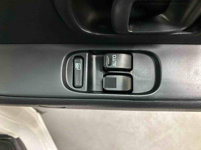 ハイゼットカーゴデラックスＳＡ３／４ＷＤ　４ＡＴ／ナビバックモニター　ドライブレコーダー　ナビ　キーレスエントリー　前席パワーウィンドウ　スマートアシスト３　インパネシフト　マニュアルエアコン（三重県）の中古車