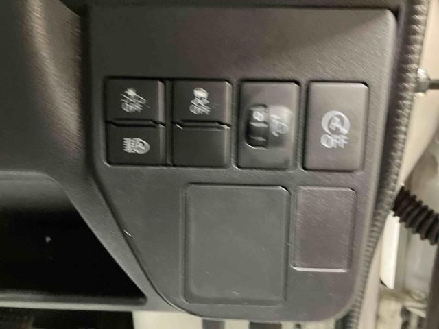 ハイゼットカーゴデラックスＳＡ３／４ＷＤ　４ＡＴ／ナビバックモニター　ドライブレコーダー　ナビ　キーレスエントリー　前席パワーウィンドウ　スマートアシスト３　インパネシフト　マニュアルエアコン（三重県）の中古車