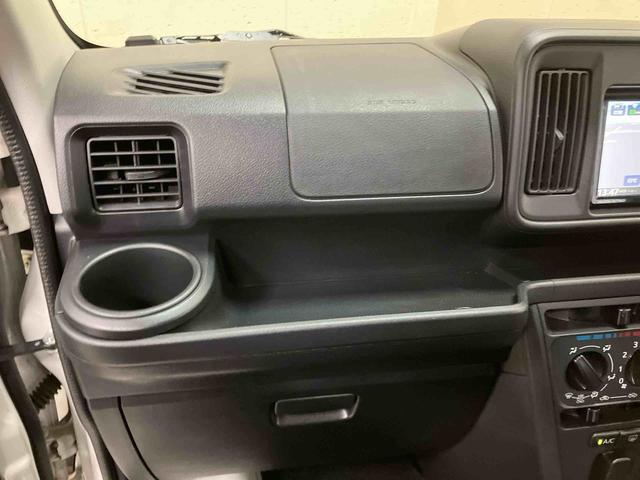 ハイゼットカーゴデラックスＳＡ３／４ＷＤ　４ＡＴ／ナビバックモニター　ドライブレコーダー　ナビ　キーレスエントリー　前席パワーウィンドウ　スマートアシスト３　インパネシフト　マニュアルエアコン（三重県）の中古車