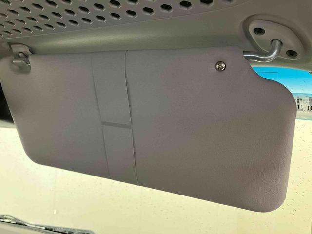 ハイゼットカーゴデラックスＳＡ３／４ＷＤ　４ＡＴ／ナビバックモニター　ドライブレコーダー　ナビ　キーレスエントリー　前席パワーウィンドウ　スマートアシスト３　インパネシフト　マニュアルエアコン（三重県）の中古車