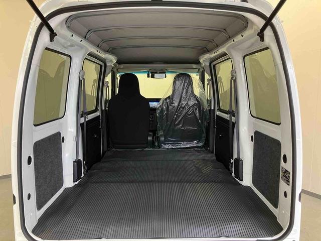 ハイゼットカーゴデラックスＳＡ３／４ＷＤ　４ＡＴ／ナビバックモニター　ドライブレコーダー　ナビ　キーレスエントリー　前席パワーウィンドウ　スマートアシスト３　インパネシフト　マニュアルエアコン（三重県）の中古車