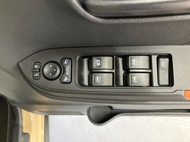 タントファンクロス／ナビ／パノラマモニター両側パワースライドドア　プッシュボタンスタート　キーフリー　電動パーキングブレーキ　純正７インチナビ　パノラマモニター　ドライブレコーダー　コーナーセンサー　オートハイビーム　Ｔ−Ｆｉｎｅコーティング（三重県）の中古車