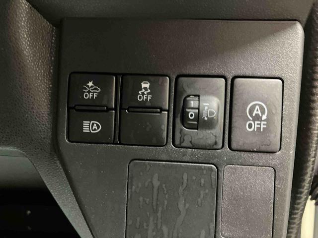 ハイゼットカーゴデラックスＳＡIII／４ＷＤスマートアシスト　コーナーセンサー　オートハイビーム　パワステ　前席パワーウィンドウ　ＡＭ／ＦＭラジオ　マニュアルエアコン　キーレスエントリー（三重県）の中古車