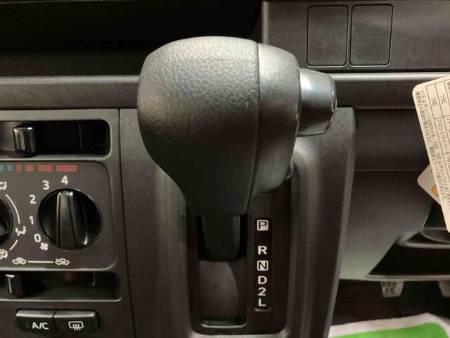 ハイゼットカーゴデラックスＳＡIII／４ＷＤスマートアシスト　コーナーセンサー　オートハイビーム　パワステ　前席パワーウィンドウ　ＡＭ／ＦＭラジオ　マニュアルエアコン　キーレスエントリー（三重県）の中古車