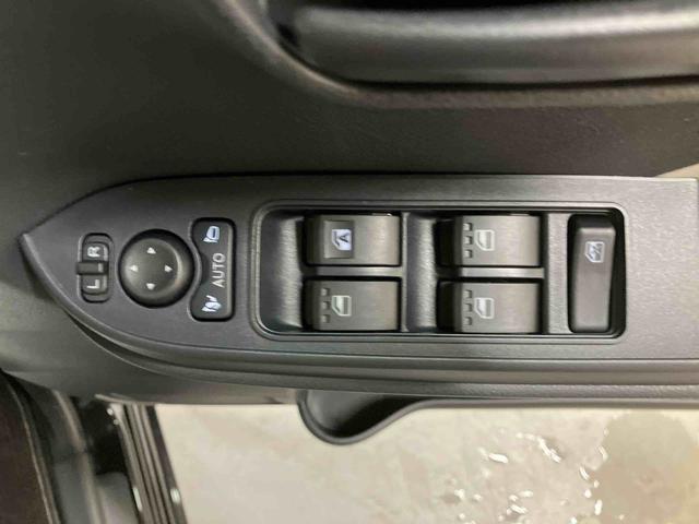 タントＸリミテッドディスプレイオーディオ　バックモニター　両側パワースライドドア　シートヒーター　プッシュボタンスタート　キーフリー　電動パーキングブレーキ　コーナーセンサー　ＬＥＤ　オートハイビーム　Ｔ−Ｆｉｎｅ（三重県）の中古車