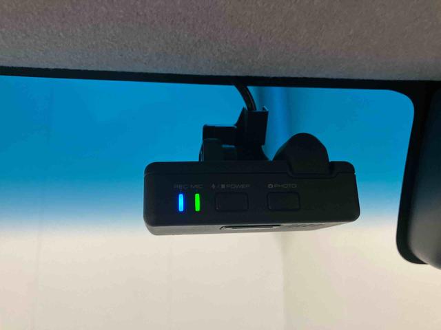 タントカスタムＸ　トップエディションＶＳ　ＳＡ３純正ナビ・パノラマモニター・ドライブレコーダー・ＥＴＣ・両側電動スライドドア・運転席シートヒーター・アルミホイール・スマートアシスト搭載・車検整備付（三重県）の中古車