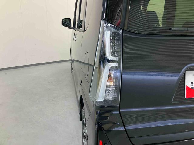 タントカスタムXリミテッド/両側電動スライドドア9インチディスプレイオーディオ・バックモニター・ETC・両側電動スライドドア・シートヒーター左右・アダプティブクルーズコントロール装備・スマートアシスト搭載(三重県)の中古車