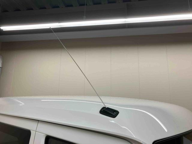 ハイゼットカーゴＤＸ／パワーウィンドウ・キーレスエントリーＡＭ／ＦＭラジオ・マニュアルエアコン・キーレスエントリー・オーバーヘッドシェルフ・スマートアシスト搭載・オートハイビーム・コーナーセンサー・前席パワーウィンドウ（三重県）の中古車