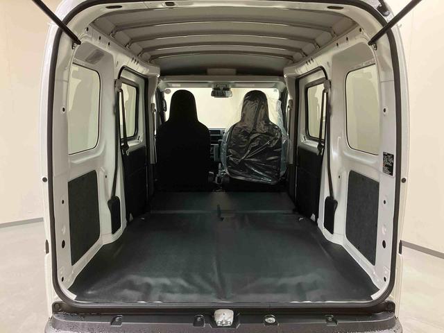 ハイゼットカーゴＤＸ／パワーウィンドウ・キーレスエントリーＡＭ／ＦＭラジオ・マニュアルエアコン・キーレスエントリー・オーバーヘッドシェルフ・スマートアシスト搭載・オートハイビーム・コーナーセンサー・前席パワーウィンドウ（三重県）の中古車