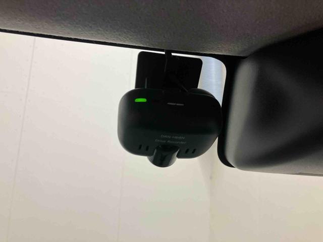 タントＸ　ＶＳ　ＳＡIII／純正ナビ両側電動スライドドア　純正８インチナビ　パノラマモニター　ＥＴＣ　テレビ　運転席シートヒーター　プッシュボタンスタート　キーフリー　コーナーセンサー　オートライト　オートハイビーム　スマートアシスト（三重県）の中古車
