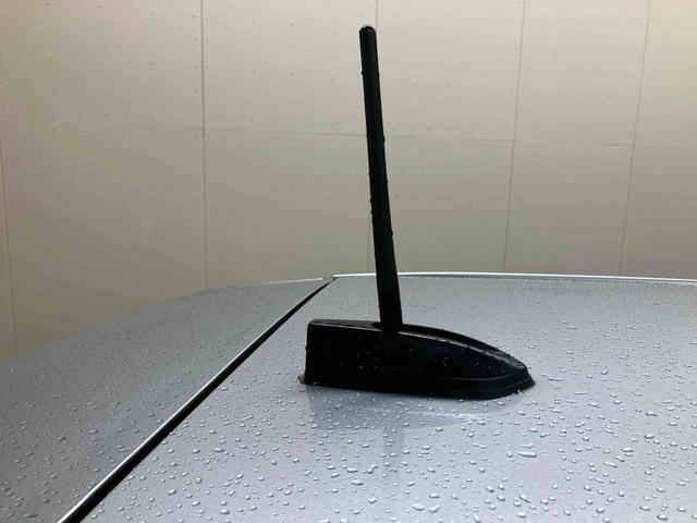 ムーヴＸ　ＳＡIIＣＤチューナー　プッシュボタンスタート　キーフリー　ＥＴＣ　ドライブレコーダー　オートライト　カーペットマット　バイザー　１４インチアルミホイール　スマートアシスト２　アイドリングストップ（三重県）の中古車