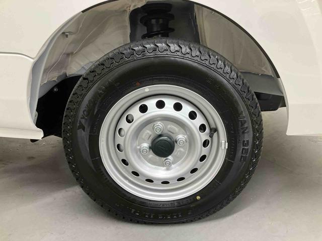 ハイゼットトラックスタンダード/4WD/CVTAM/FMラジオ マニュアルエアコン パワステ ABS スマートアシスト フロアマット オートライト 三方開 荷台マット 4WD CVT(三重県)の中古車