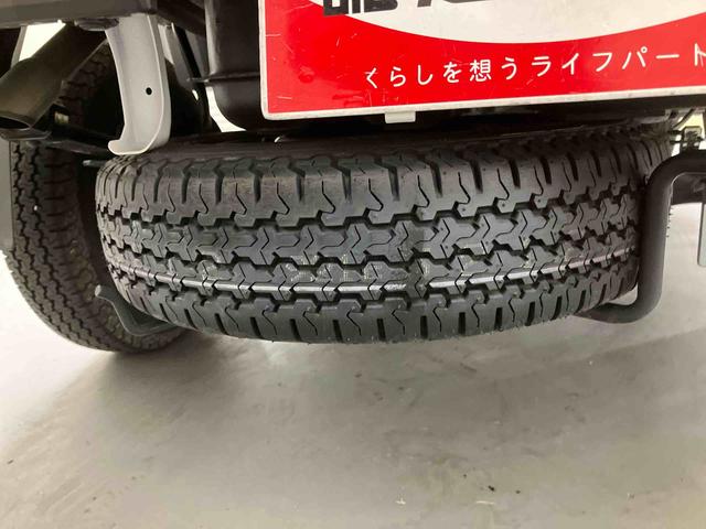 ハイゼットトラックスタンダード/4WD/CVTAM/FMラジオ マニュアルエアコン パワステ ABS スマートアシスト フロアマット オートライト 三方開 荷台マット 4WD CVT(三重県)の中古車