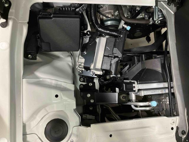 ハイゼットトラックスタンダード/4WD/CVTAM/FMラジオ マニュアルエアコン パワステ ABS スマートアシスト フロアマット オートライト 三方開 荷台マット 4WD CVT(三重県)の中古車