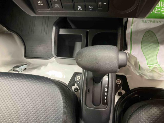 ハイゼットトラックスタンダード/4WD/CVTAM/FMラジオ マニュアルエアコン パワステ ABS スマートアシスト フロアマット オートライト 三方開 荷台マット 4WD CVT(三重県)の中古車