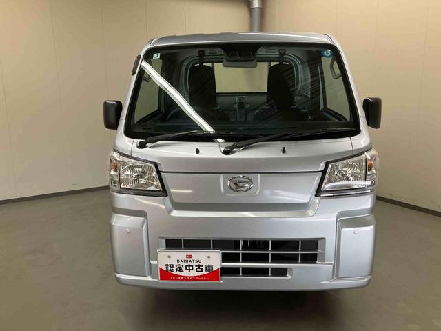 ハイゼットトラックスタンダード/4WD/CVTAM/FMラジオ マニュアルエアコン パワステ ABS スマートアシスト フロアマット オートライト 三方開 荷台マット 4WD CVT(三重県)の中古車