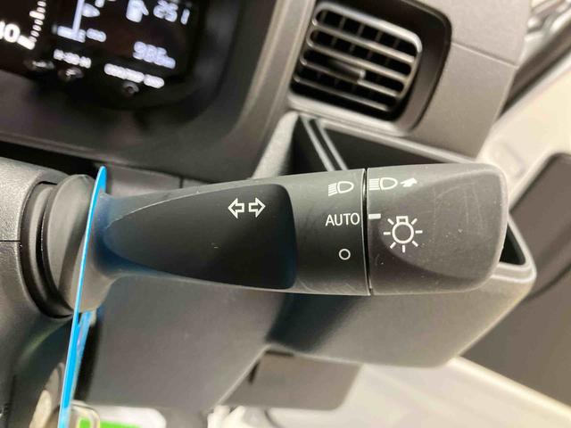 ハイゼットトラックスタンダード/4WD/CVTAM/FMラジオ マニュアルエアコン パワステ ABS スマートアシスト フロアマット オートライト 三方開 荷台マット 4WD CVT(三重県)の中古車