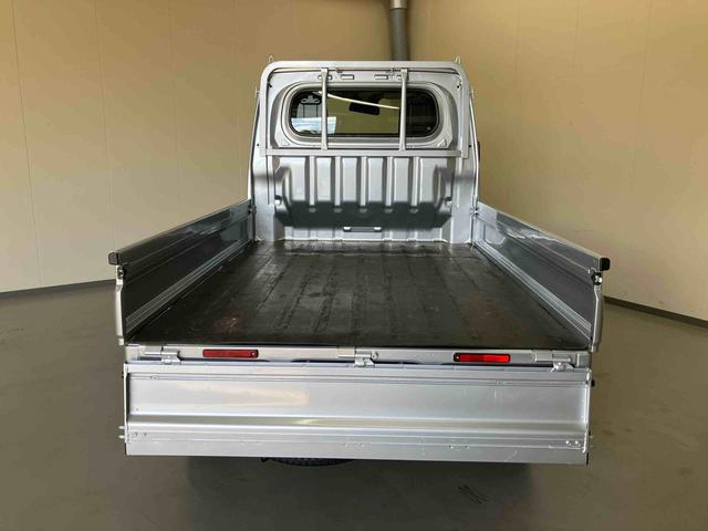 ハイゼットトラックスタンダードスマートアシスト　４ＷＤ　オートマ　ＡＭ／ＦＭラジオ（三重県）の中古車