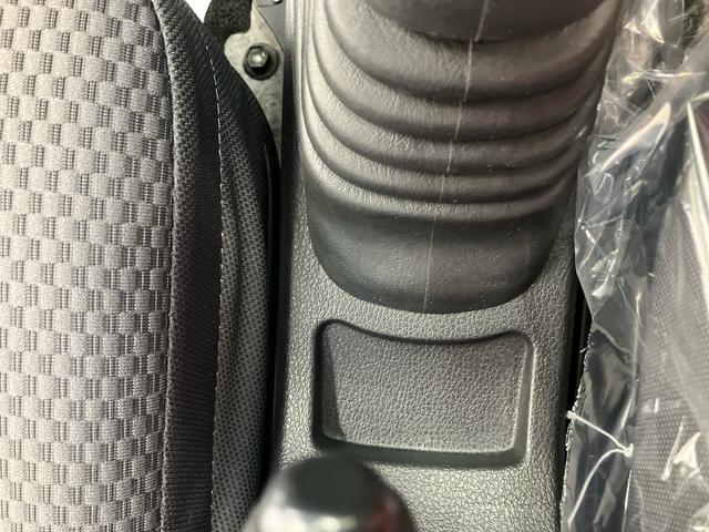 ハイゼットトラックエクストラＳＡIIIｔスマートアシスト　５速マニュアル　ナビ　ＥＴＣ　キーレスエントリー　パワーウインドウ　車検整備付（三重県）の中古車