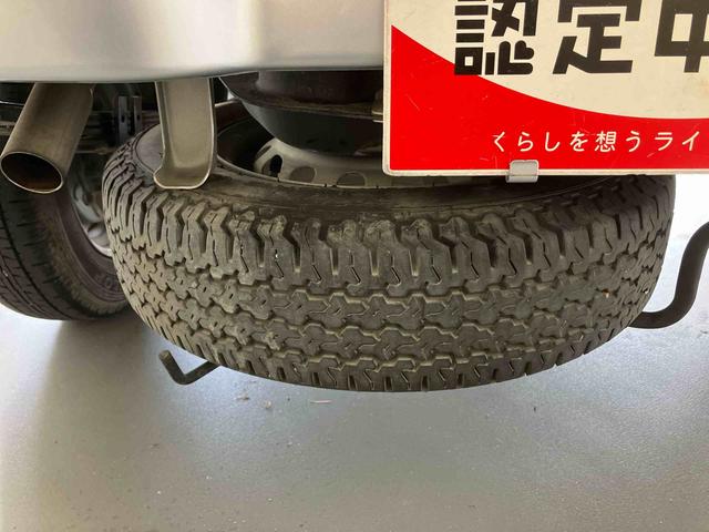 ハイゼットトラックＥＸＴ４ＷＤ　５速マニュアル　エアコン　パワステ　パワーウインドウ　ＡＭ／ＦＭラジオ（三重県）の中古車