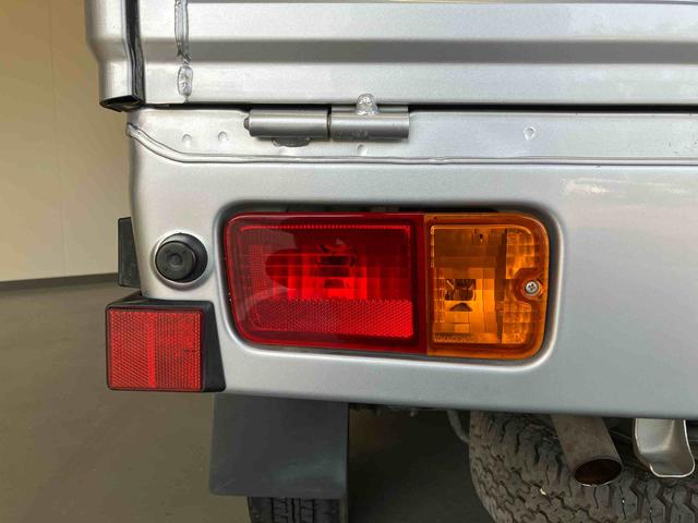 ハイゼットトラックＥＸＴ４ＷＤ　５速マニュアル　エアコン　パワステ　パワーウインドウ　ＡＭ／ＦＭラジオ（三重県）の中古車