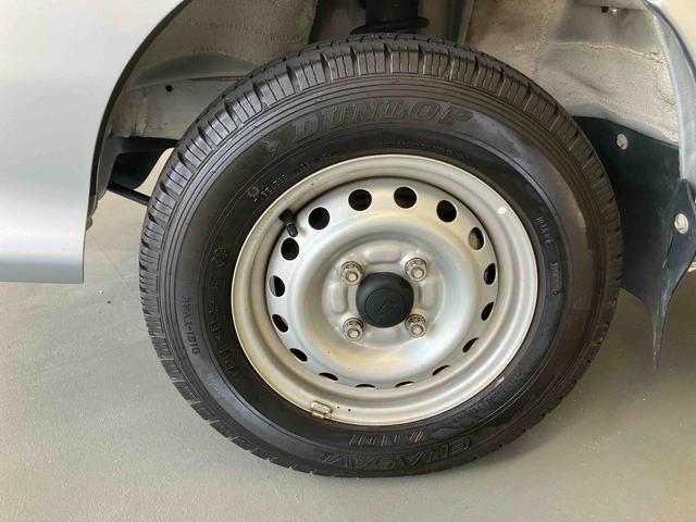 ハイゼットトラックＥＸＴ４ＷＤ　５速マニュアル　エアコン　パワステ　パワーウインドウ　ＡＭ／ＦＭラジオ（三重県）の中古車
