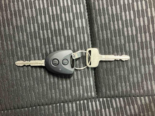 ハイゼットカーゴＤＸスマートアシスト　キーレスエントリー　ＡＭ／ＦＭラジオ　パワーウインドウ（三重県）の中古車