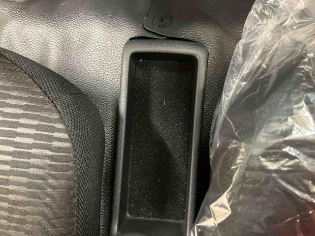 ハイゼットカーゴＤＸスマートアシスト　キーレスエントリー　ＡＭ／ＦＭラジオ　パワーウインドウ（三重県）の中古車